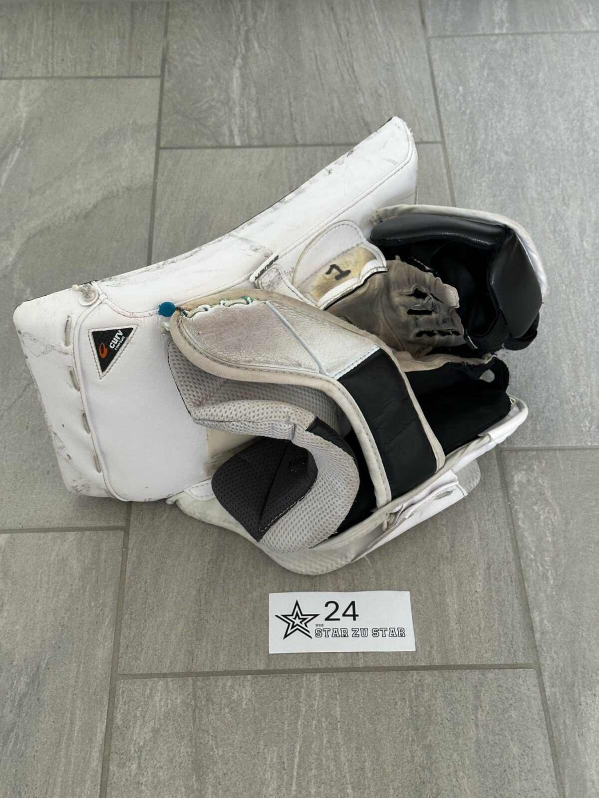 Goalie Stockhand Bauer – Galley Loic #24 – Bild 3